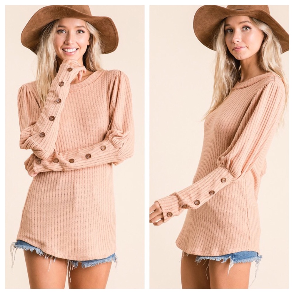 Last ONE. Lexi Button Sleeve Top